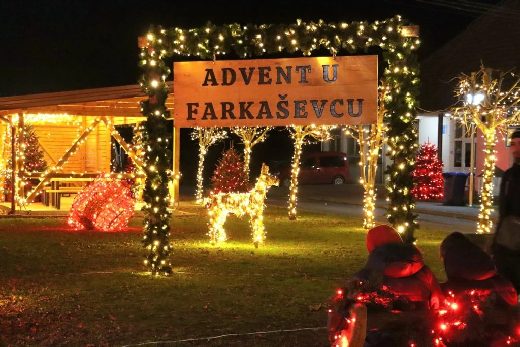 Advent u Farkaševcu – fotografija manifestacije